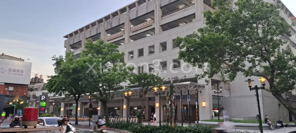 新竹城隍廟停車場