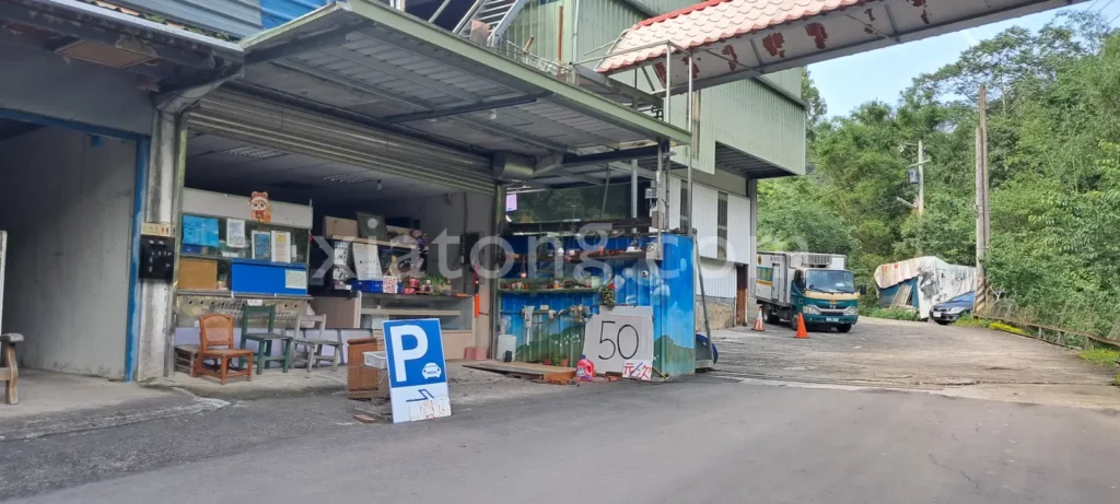 內灣老街停車場