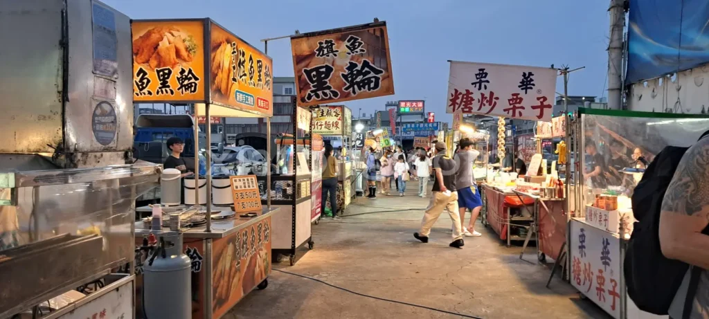 英才夜市停車場